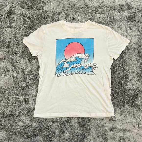 Great Wave Tee - Picture 1 of 1